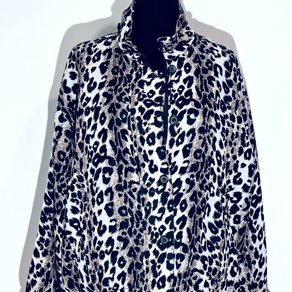 Vintage 1980's Stunt Sports, Zip-up, Windbreaker Jacket in Leopard Print
